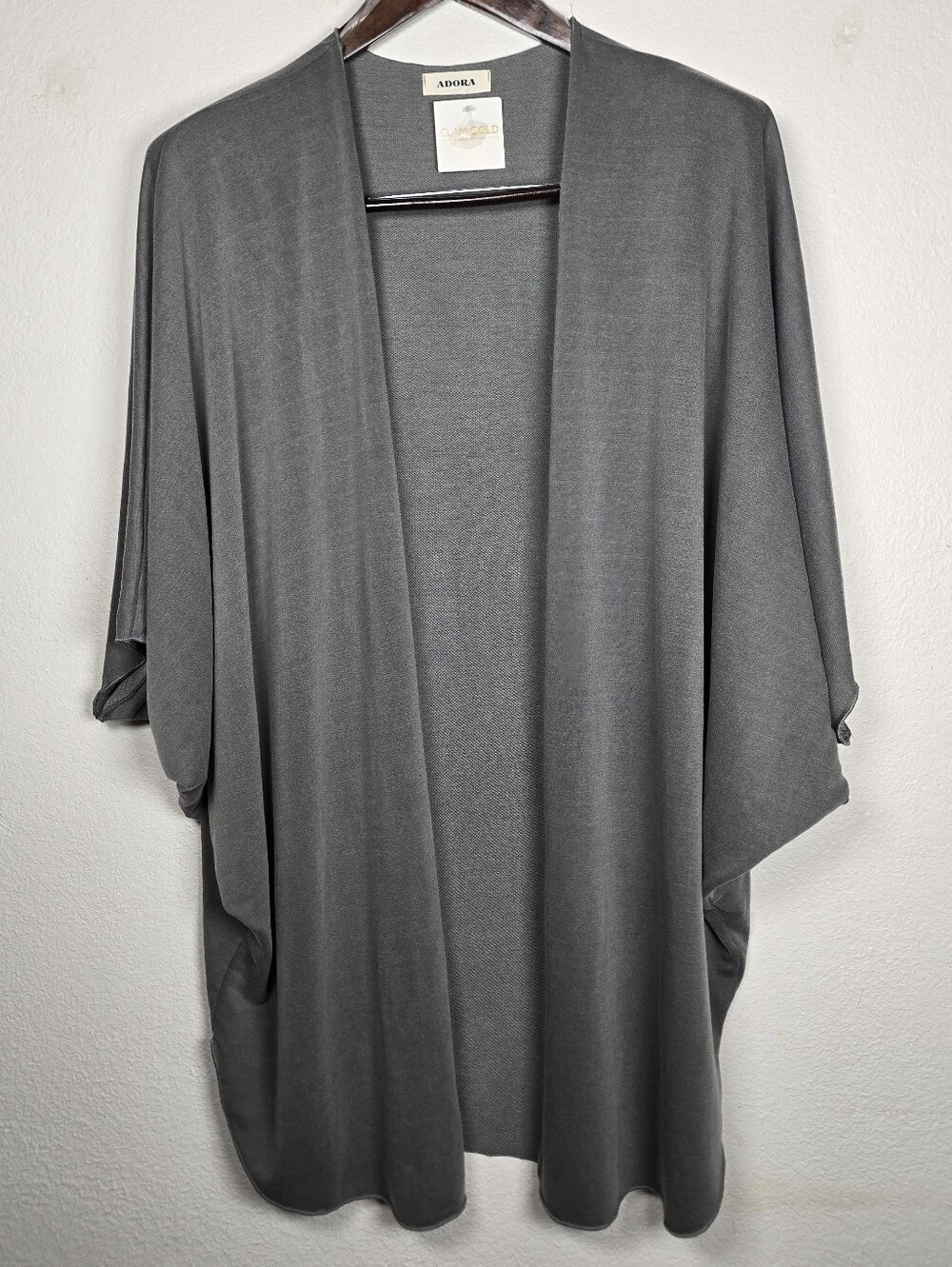NWT Adora Glam Gold Gray Cocoon Cardigan Wrap Dolman Elbow Sleeve M